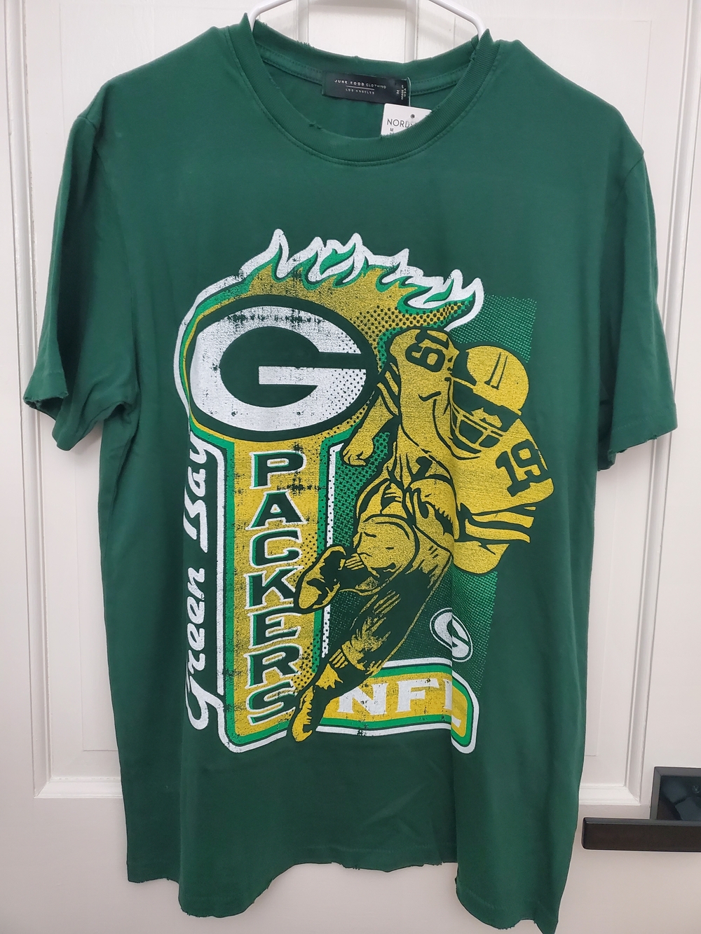 Green Bay Packers Vintage Tee - NWT with distressing on collar, sleeves & hem